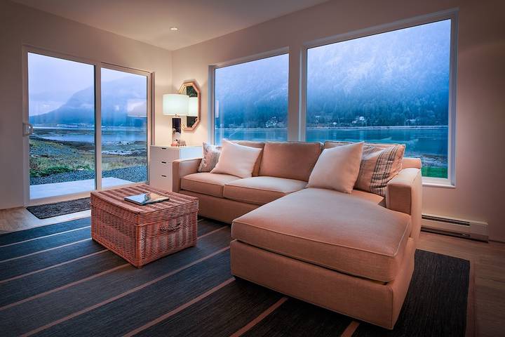 Vacation rental for 4 people, with yard and balcony in Juneau