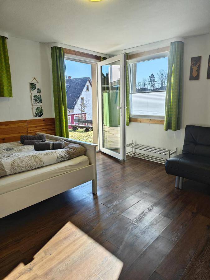 Ganze Wohnung, Idyllische kleine Ferienwohnung im Schwarzwald in Rötenbach (Friedenweiler), Friedenweiler