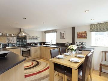Holiday Rental for 5 People in Flintshire, North-Wales, Photo 3
