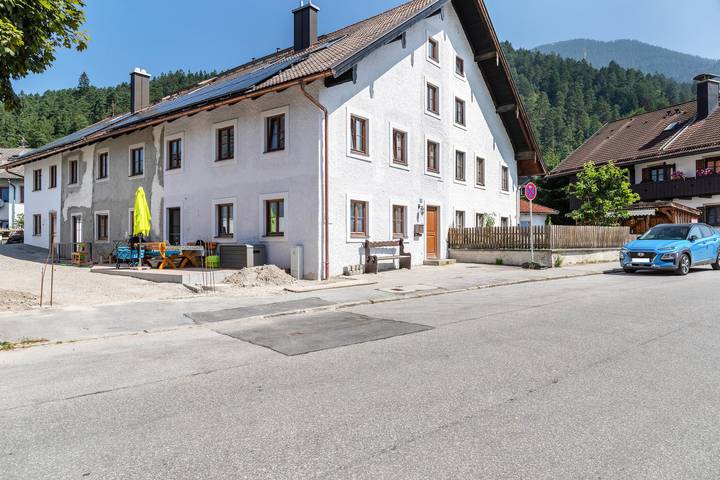 Ferienwohnung für 4 Personen, mit Balkon und Garten an der Zugspitzland - 4