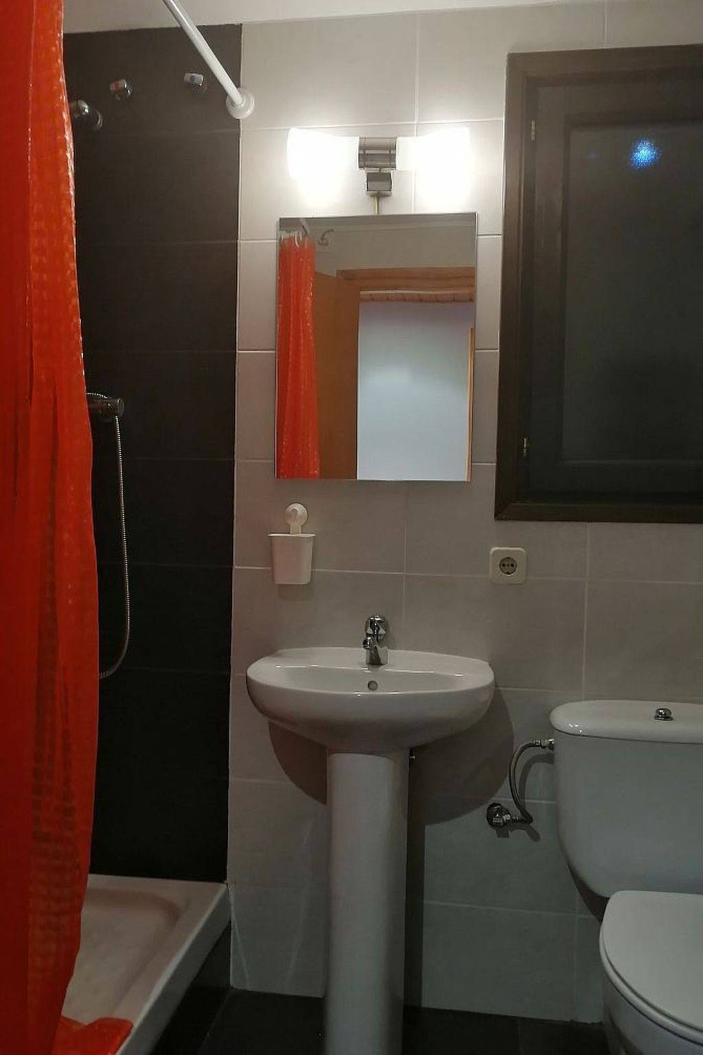 Apartamento entero, Wohnung Besiberri 7 Erdgeschoss mit Terrasse Vall de Boí in Pla de l'Ermita, Valle de Bohí