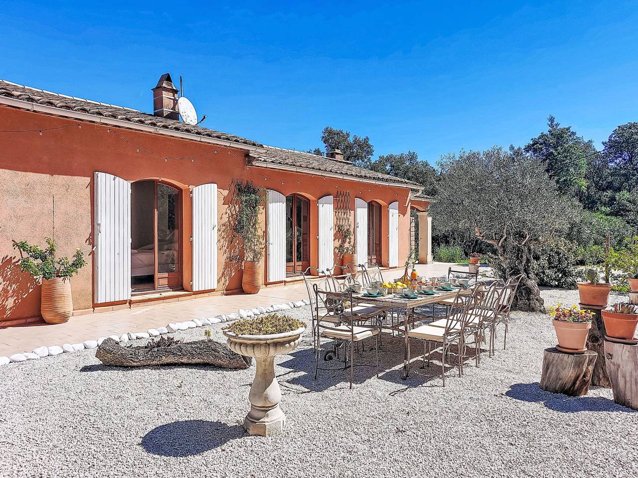 Villa Solhyllan in Plan-de-la-Tour, Costa mediterránea (Francia)