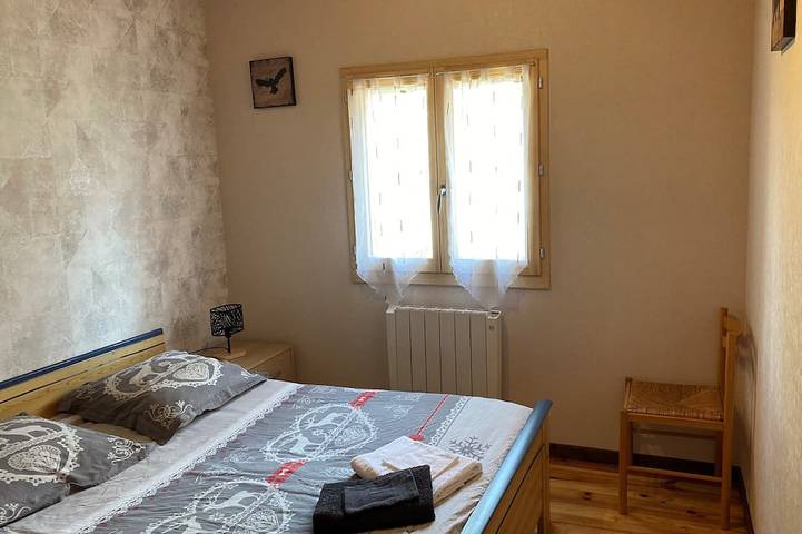 Gîte pour 4 personnes à La Condamine-Châtelard - 3