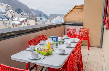 Gîte pour 10 personnes, adapté aux familles à Sers