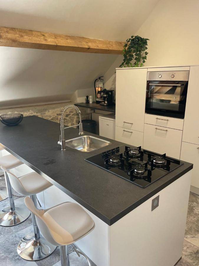 Gîte pour 4 personnes, avec jardin ainsi que piscine et vue à Dégagnac - 4