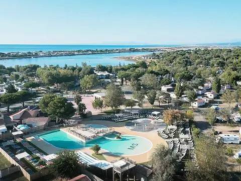 Camping pour 6 personnes à Narbonne - 2