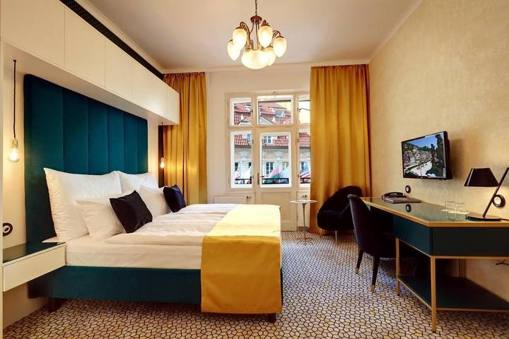 Hotel dla 4 osób, z basen i sauna oraz widok, zwierzęta dozwolone w Karlowe Wary