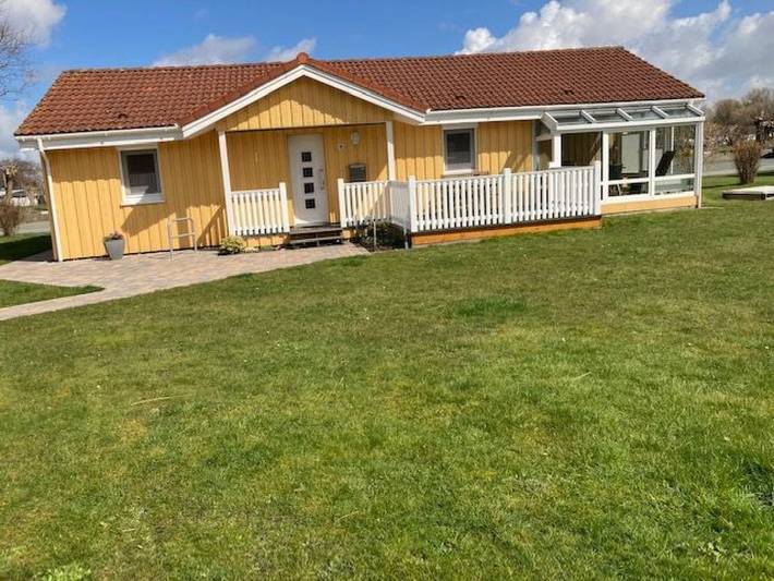 Ferienhaus für 4 Personen, mit Terrasse und Garten in Otterndorf - 2