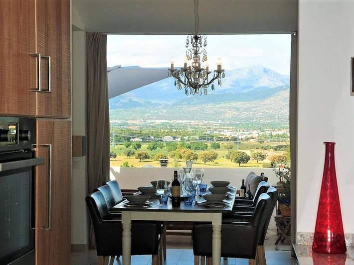 Maison de vacances pour 6 personnes, avec terrasse et piscine