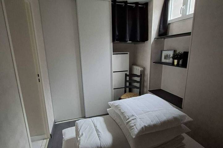 Ganze Wohnung, Apartment Veronica - your cocoon with terrace in the center of La Bourboule in La Bourboule, Regionaler Naturpark Volcans d'Auvergne
