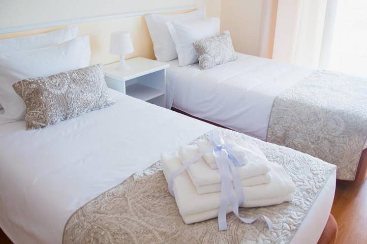 Location de vacances pour 2 personnes, avec vue ainsi que jardin et balcon dans Coimbrão - 4