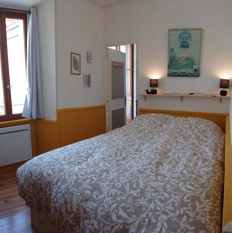 Appartement entier, One-Bedroom Apartment in Saint-Bonnet-en-Champsaur, Parc national des Écrins