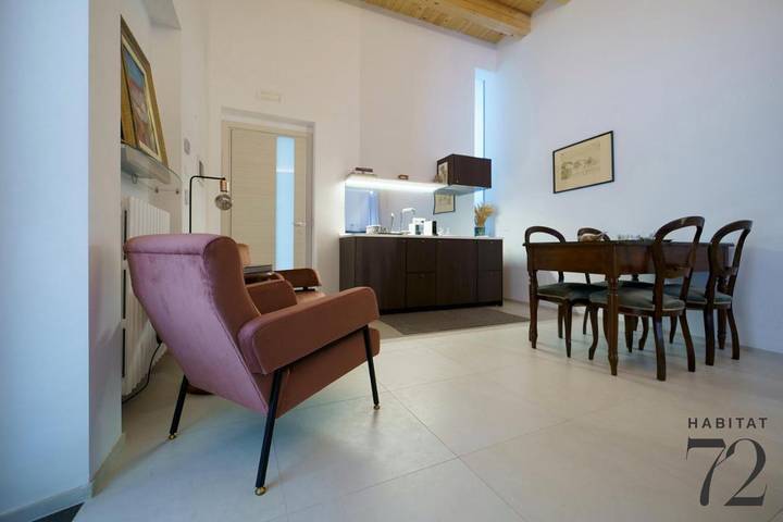 Gîte pour 2 personnes, avec vue et terrasse, animaux acceptés à Enna - 4