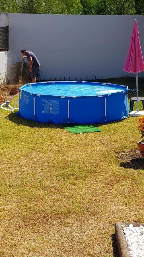 Alojamiento y desayuno para 2 personas con piscina in Esmoriz, Distrito de Aveiro
