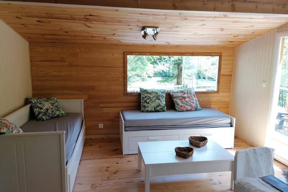 Chalet 10 places avec Spa privatif. in Saint-Vincent-de-Durfort, Parc naturel régional des Monts d'Ardèche