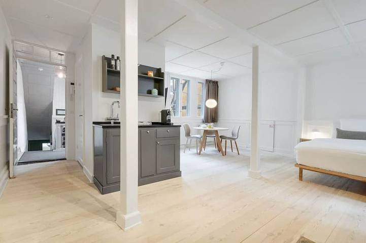Appartement entier, Small apartment in the heart of Kbh in centre ville de Copenhague, Copenhague