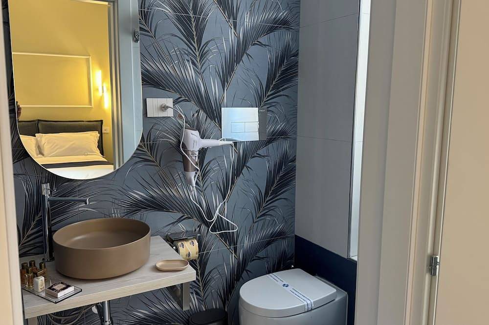 Double room with private bathroom in B&B Ac Gold Boutique in Reggio Calabria, Reggio Calabria Province