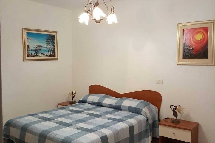 Gîte pour 4 personnes, avec jardin à Porto Pino - 2