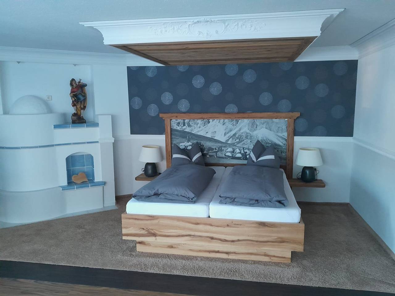 Ganze Ferienwohnung, Alpinrefugium Haus am Anger - Erkerstube im Goldmelissenkleid 1 in Jungholz, Bayerische Alpen