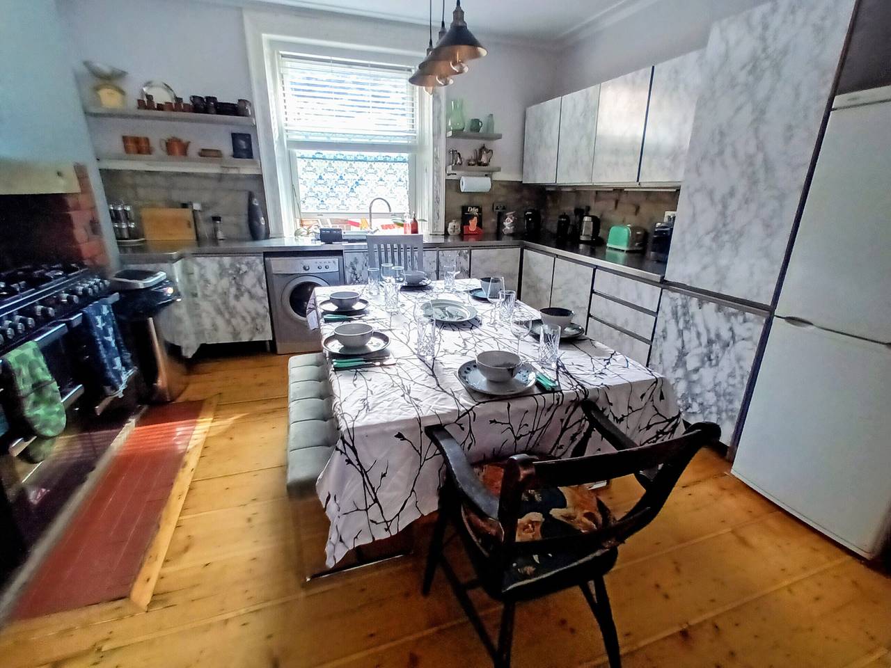 Hebden Bridge - House - Sleeps 8 - Pet Friendly in Hebden Bridge, West Yorkshire