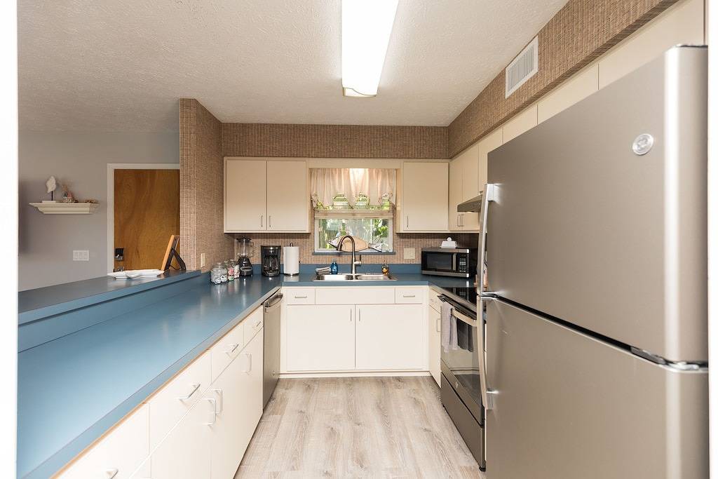 Ganze Wohnung, Beachy Getaway–Cozy, Clean & Equipped w/ All Essentials! Relax, Enjoy & Refresh! in St. Augustine Beach, St. Augustine