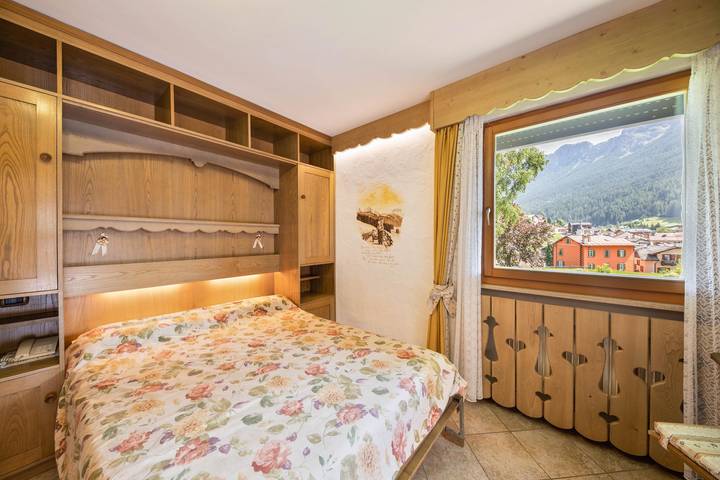 Appartamento per 4 persone, con giardino e idromassaggio nonché sauna a Moena