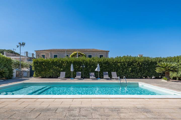 Agriturismo voor 3 personen, met tuin op Sicilië