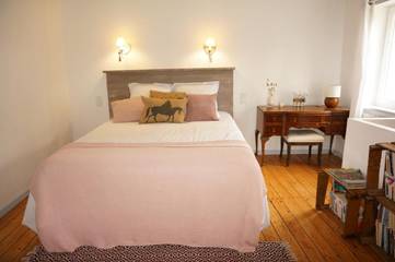 Gîte pour 4 personnes, avec vue et jardin, animaux acceptés dans Guimiliau