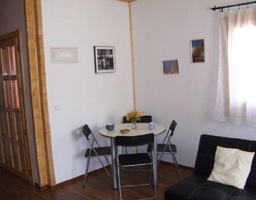 Apartamento para 5 Personas en Alcanadre (desambiguación), Provincia de La Rioja, Foto 1