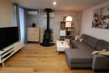 Gîte pour 6 personnes, avec terrasse à Vertaizon