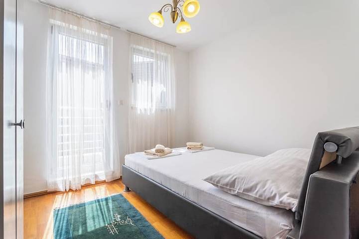 Villa für 8 Personen, mit Balkon in Split - 2