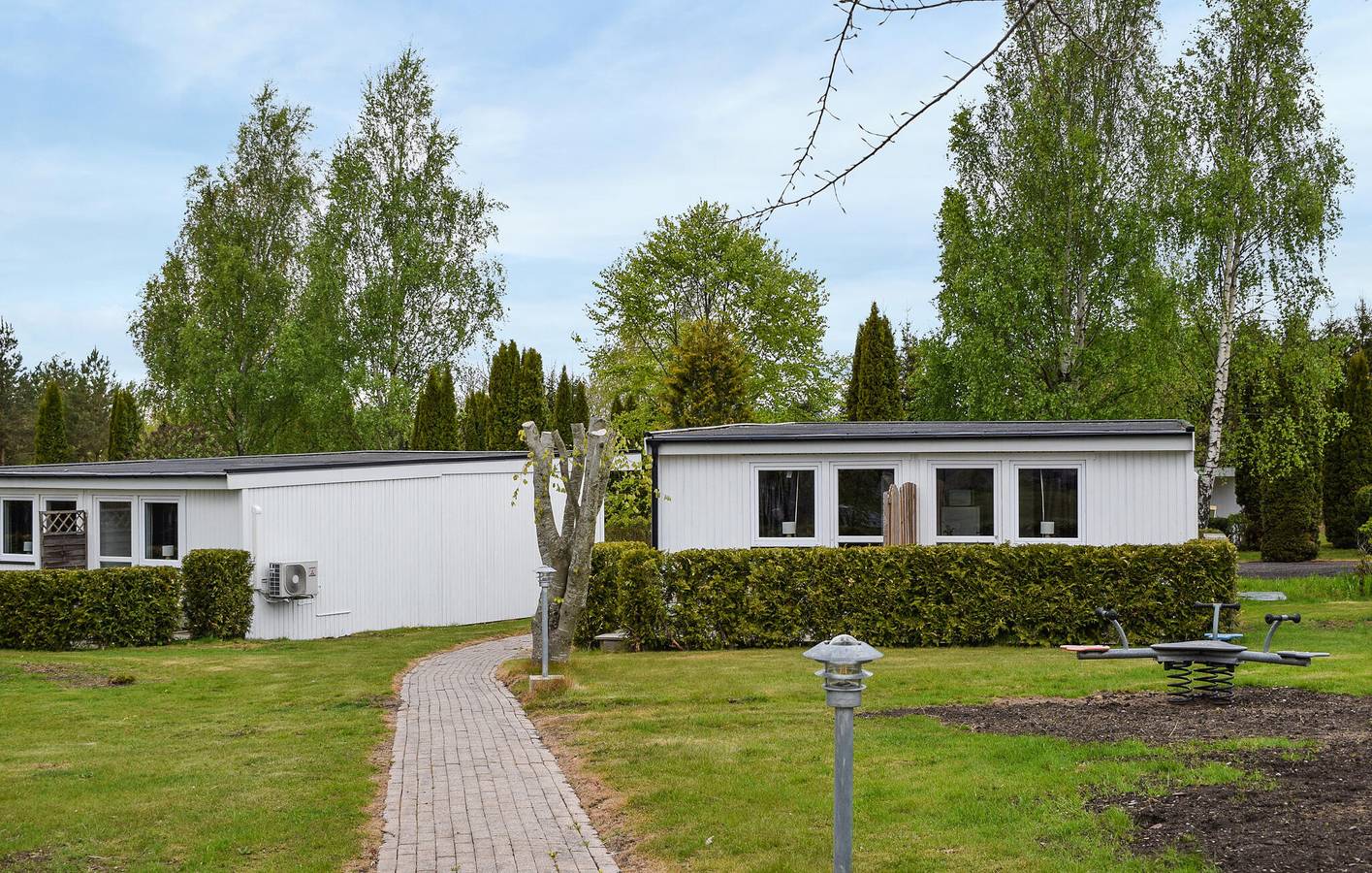 Hus för 4 Personer, med trädgård