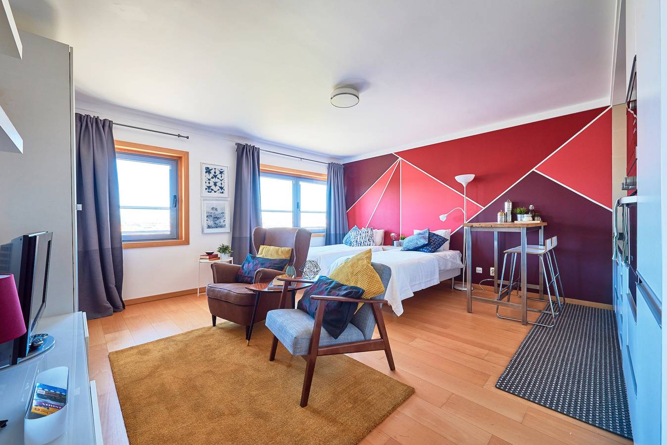 Entire studio, Studio Apartment 'Expo' with Wi-Fi in Parque das Nações, Costa de Lisboa