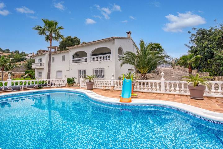 Casa vacanza per 6 persone, con Balcone e Giardino nonché Piscina per bambini in Comunità valenciana