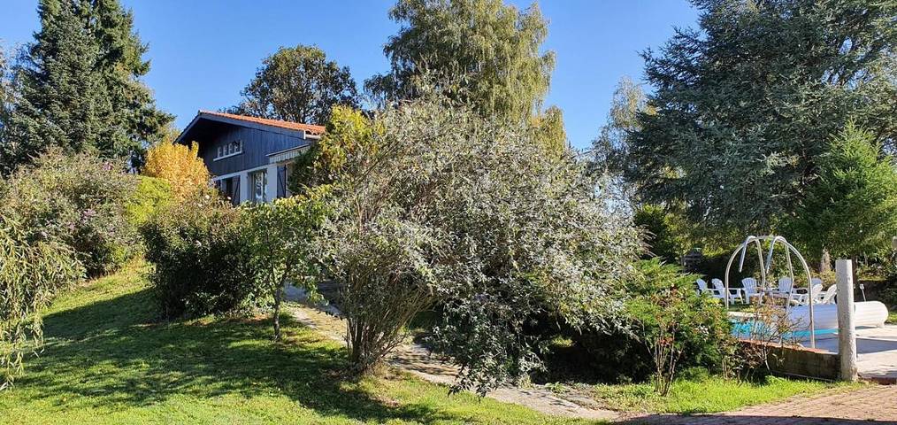 Location de vacances pour 4 personnes, avec jacuzzi ainsi que piscine et jardin à Brassac (Ariège) - 3