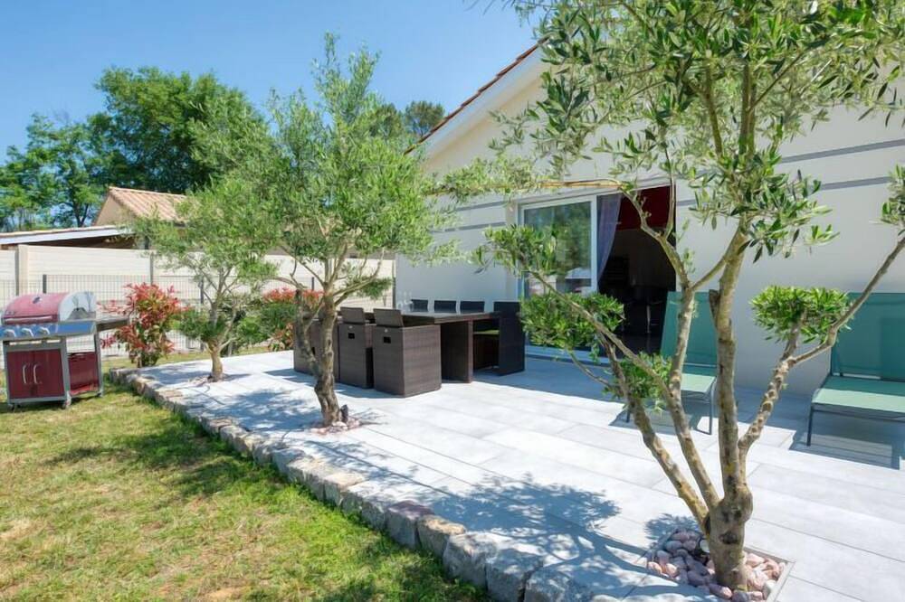 Plassan by Interhome in Lesparre-Médoc, Médoc Regional Natural Park