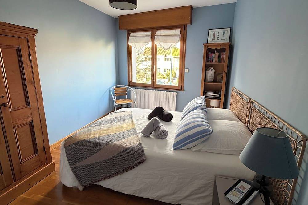 La Cabine de Plage - 3 bedroom house & garden 1 minute from the beach! in Petit-Fort-Philippe, Gravelines