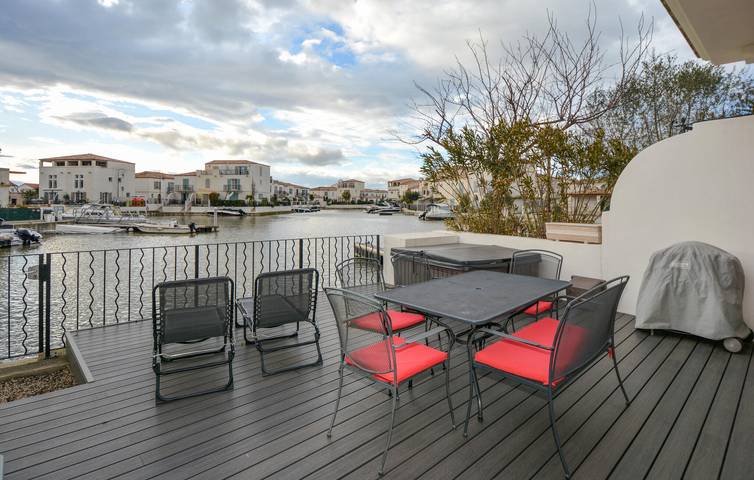 Location de vacances pour 6 personnes, avec jardin et terrasse à Aigues-Mortes - 3