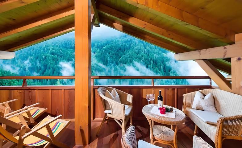 Hel lejlighed, Apartment "Platschgolerhof Bergluft" with Balcony and Wi-Fi in Tiers, Dolomiti Superski