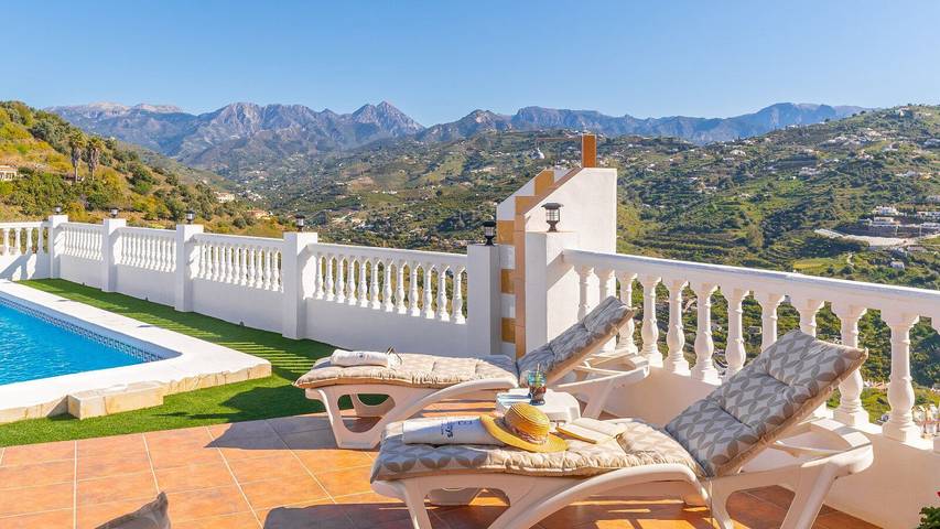 Casa rural para 4 personas, con balcón/terraza y piscina en Torrox - 4
