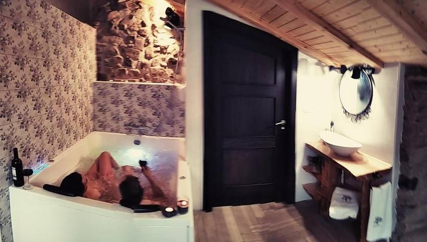 Casa rural para 4 personas, con Jacuzzi y Terraza además de Jardín y Vistas en Reserva de la Biosfera de Urdaibai - 4