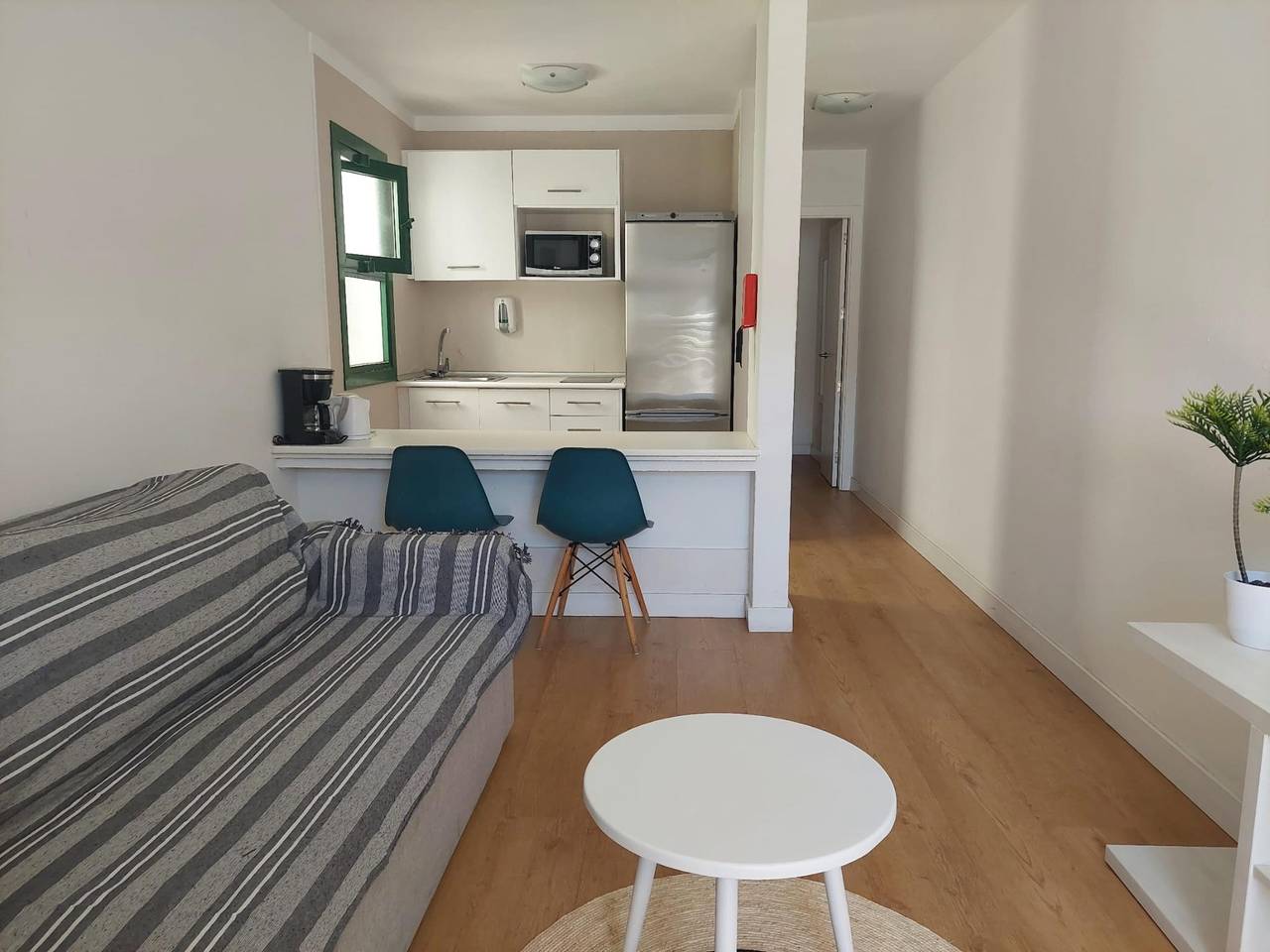 Entire apartment, Holiday Apartment 'Amazing' with Sea View, Shared Pool and Wi-Fi in Puerto Rico (Gran Canaria), South Gran Canaria