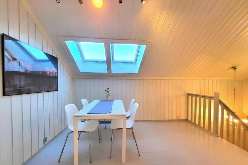 Mercury House – Views of Nidaros Cathedral, free parking, and a central location in Trondheim