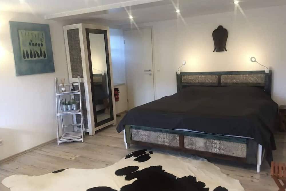 Ganze Wohnung, Stilvolles Appartment in Durbach - Wandern - 30 min Strasbourg- Hundefreundlich in Durbach, Mittlerer Schwarzwald
