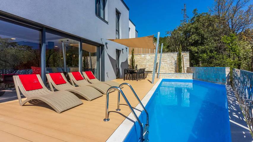 Ferienhaus für 8 Personen, mit Terrasse und Pool in Crikvenica - 2