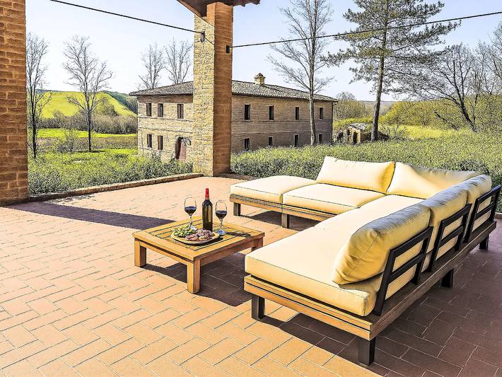 Location de vacances pour 8 personnes, avec piscine et terrasse, animaux acceptés à Buonconvento - 2