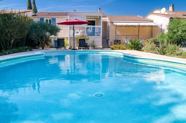 Casa de vacaciones para 4 personas, con jardín y piscina - 1