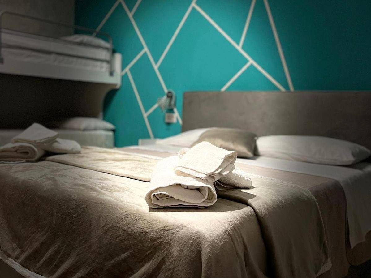Double Room with Private Bathroom in Formia, Province de Latina