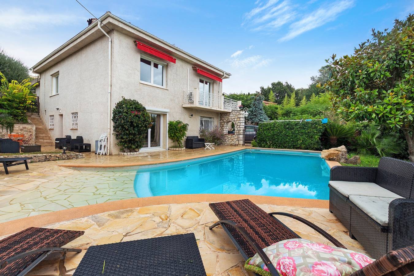 Spacious Guest Room with Private Terrace and Pool Access in Vence, Mediterranean Coast (France)