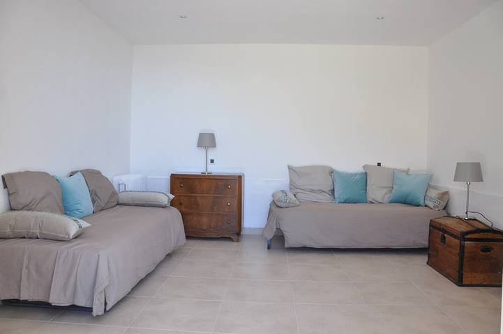 Gîte pour 4 personnes, avec jardin à Èze - 3